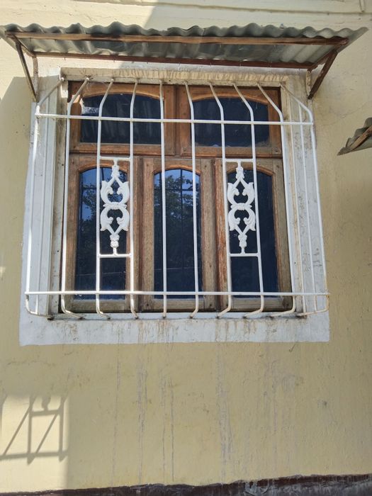 Treza eshik sotiladi kelishtirib beraman