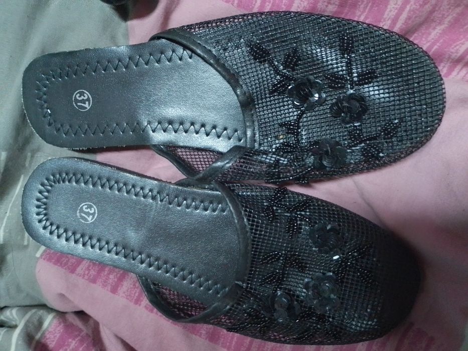 Дамски чехли/ джапанки