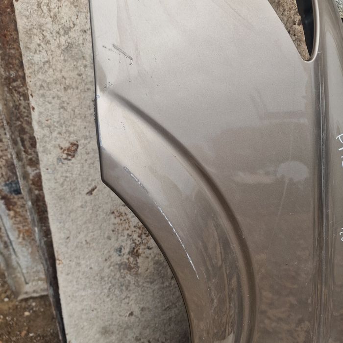 Mercedes Benz Vito face lift 10-15 ляв калник