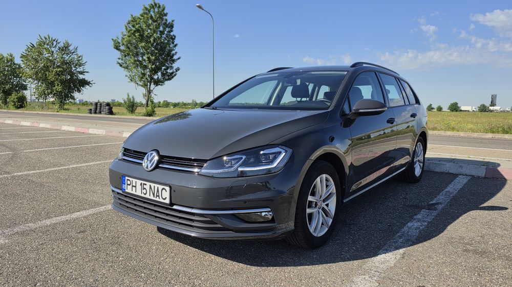 Vând VW Golf 7, 1.5 TSI 150 CP DSG, benzină, din 2020