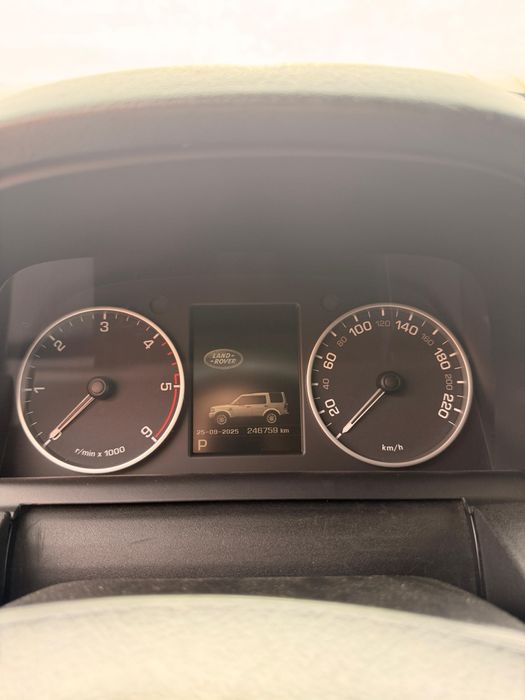 Land Rover Discovery 4