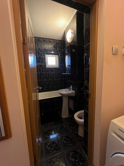 Închiriez garsonieră pentru o singură persoană