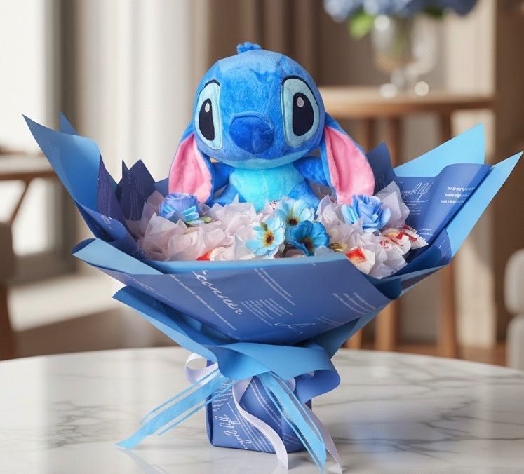 Букет Стич в синьо или розово