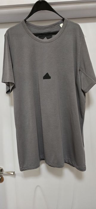 Нова.  Мъжка оригинална блузка.  Adidas