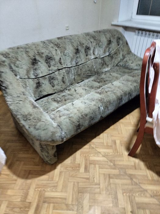 Отдам диван в хорошем состоянии