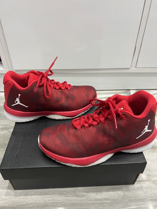 Дамски маратонки Versace jeans, Jordan, Dsquared