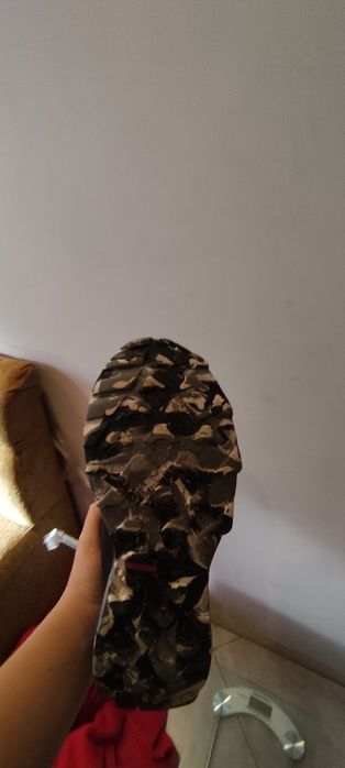 Зимни обувки adidas