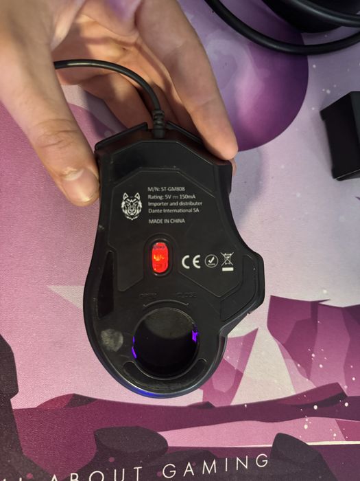 Mouse cu fir negru RGB Wolf Gaming