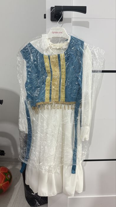 Продам детские вещи