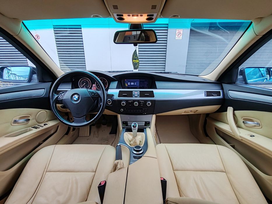 BMW E60 LCi 530d 197cp 2008