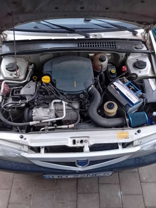 Se vinde dacia solenza