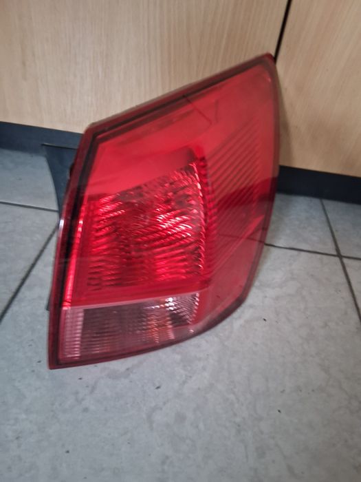 Stop Lampa spate dreapta Nissan Qashqai I 2006-2011