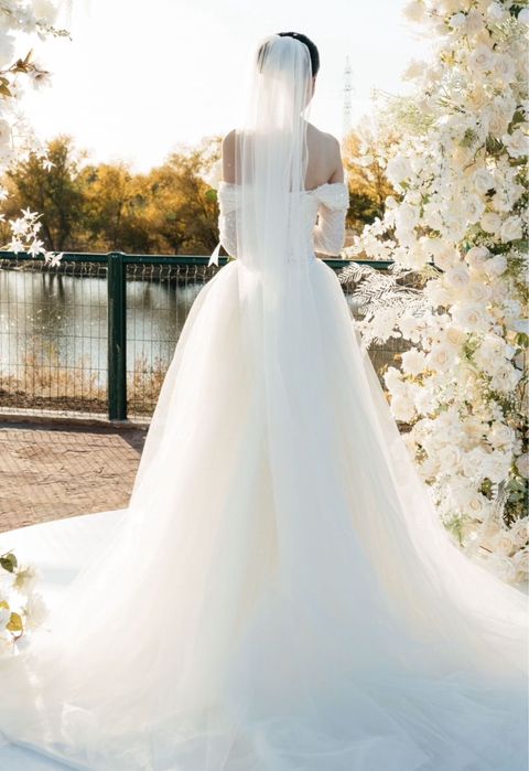 свадебное платье