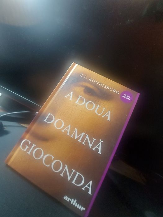 Cărți noi de vânzare