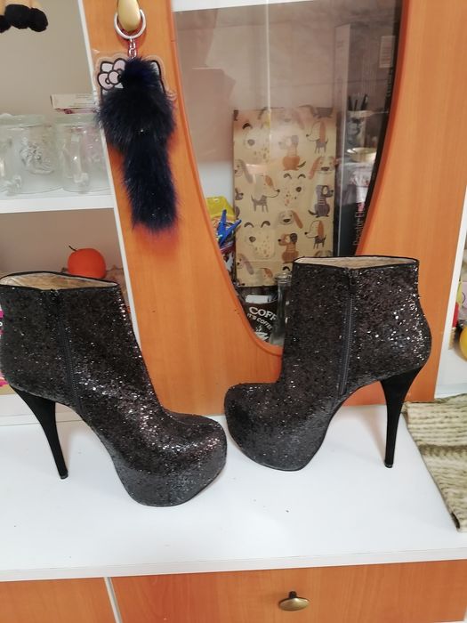 Botine damă (mărimea 39)