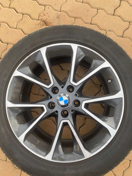 Set complet roti vara BMW X5 F15 255/50/19 primul  proprietar. Fără