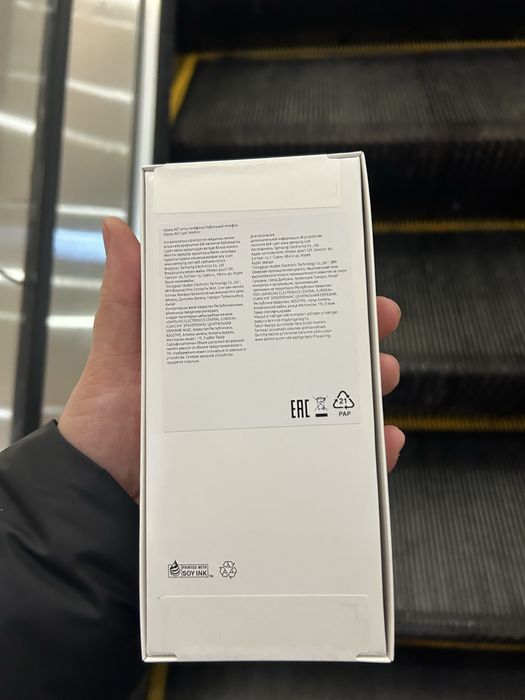 Продам самсунг новый