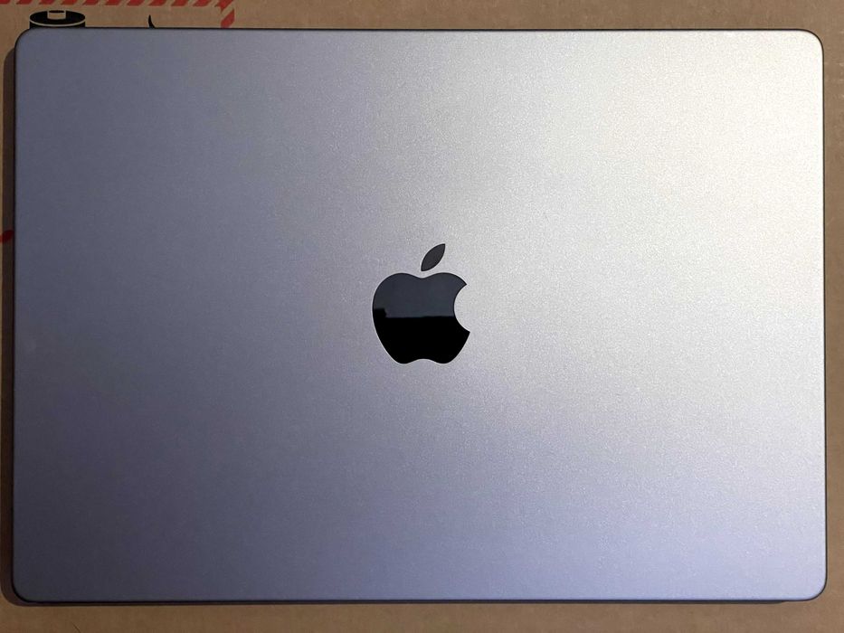 Apple MacBook Pro 14