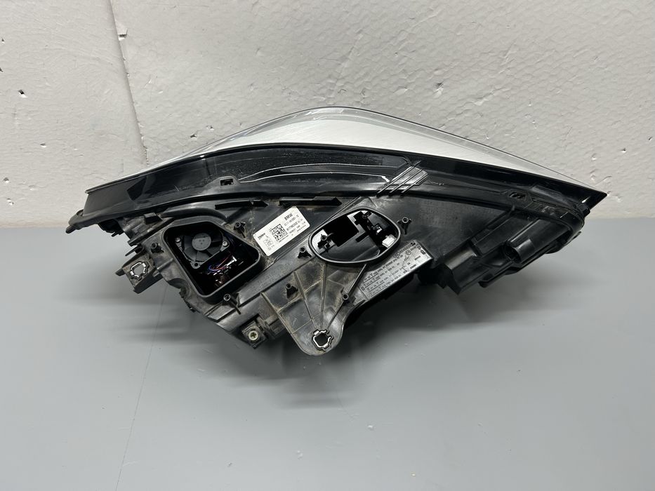 Far faruri bmw F40 seria 1 full led adaptive 2020-2024 stanga