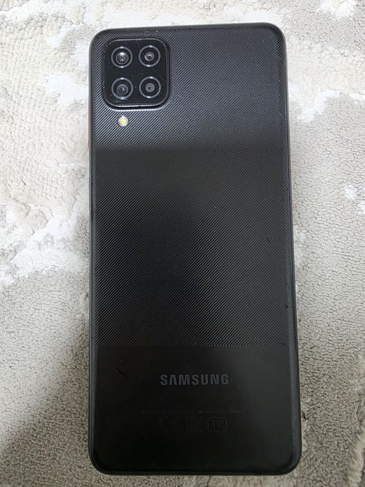 Samsung A12 32гб память