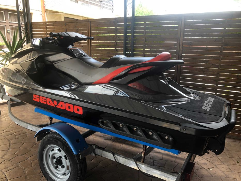 Джет Bombardier Sea Doo GTI 155 LIMITED