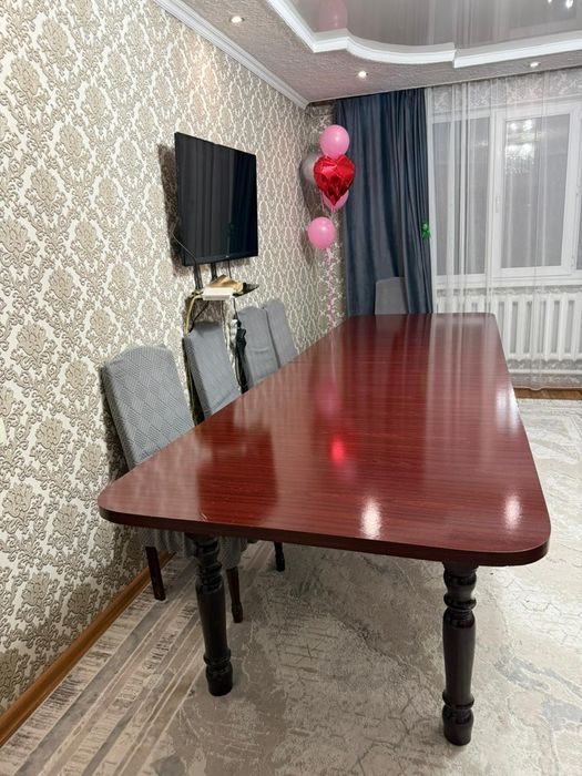 Продам стол 3,5×1,10