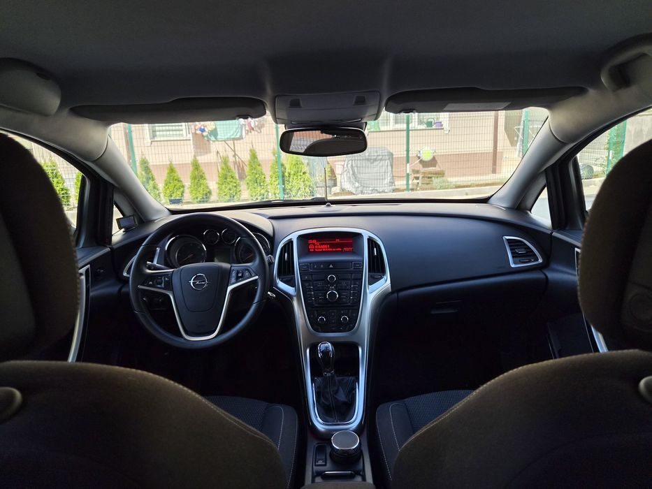Opel Astra J 1.7 CDTI (Usuzu)