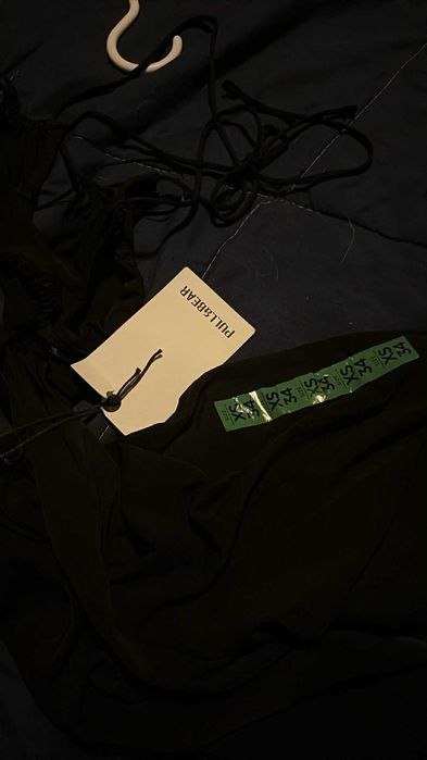 Нов гащеризон с етикет Pull and Bear EU 34