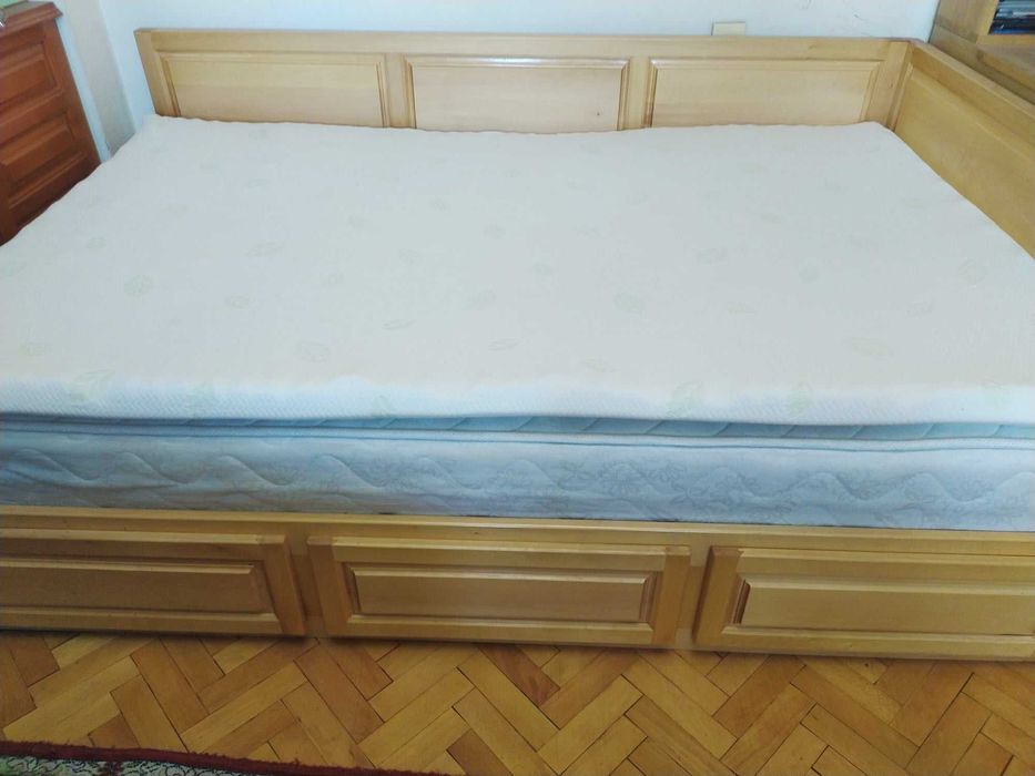 Легла от масив - Дива череша, изработени по поръчка