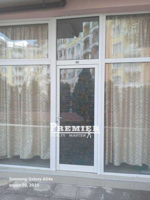 Продава се Едностаен апартамент в к.к. Слънчев бряг - 46 кв.м за 892 €/кв.м - Снимка #4