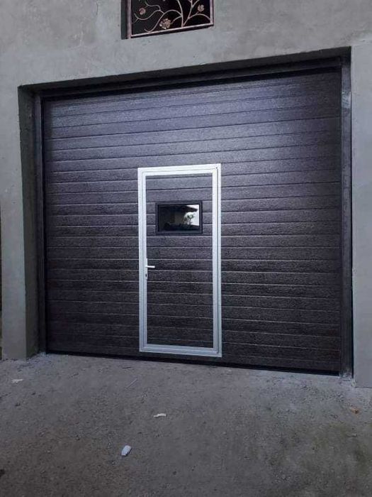 Usa garaj, usi tip rulou, automatizari, rulouri geam