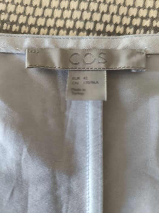 Блуза Cos асиметрична