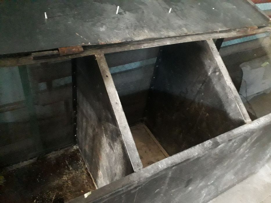 Продам железный ящик.