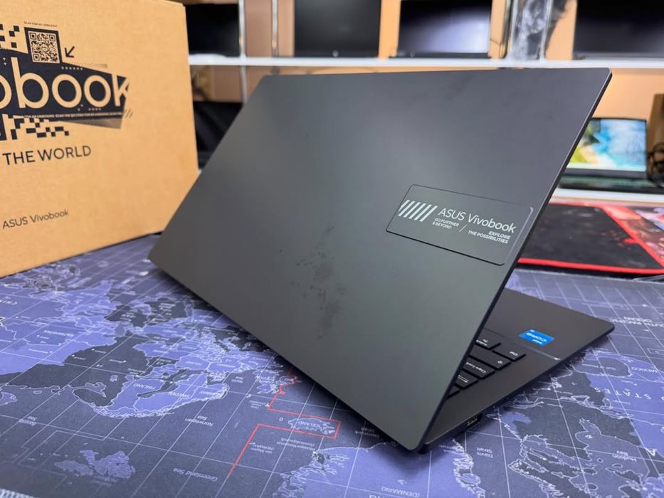 Ноутбук для работ Asus VivoBook 15/Core i3-N305/8GB/SSD 256GB