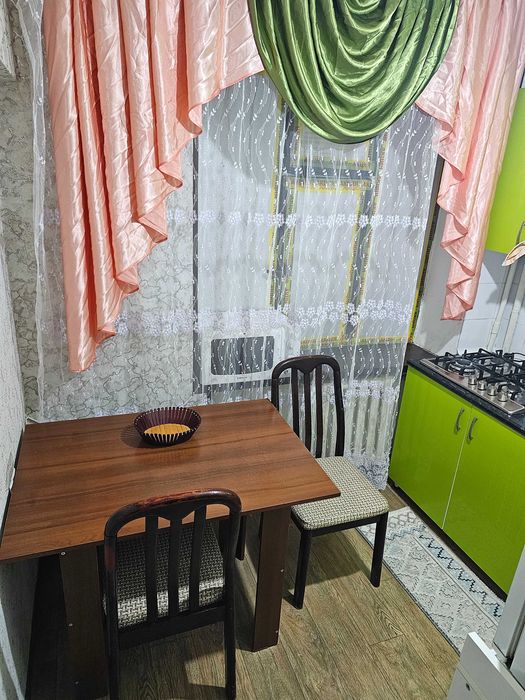 . 1, 2к.кв.,Абая 139(Айлара),ГрандБазар, Дамдес( Айтеке би 2)