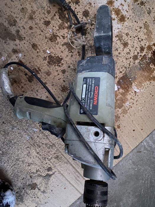 Продам миксер дрель-шуруповёрт Crown