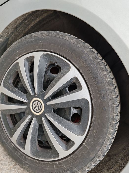 Jenti cu anvelope iarna