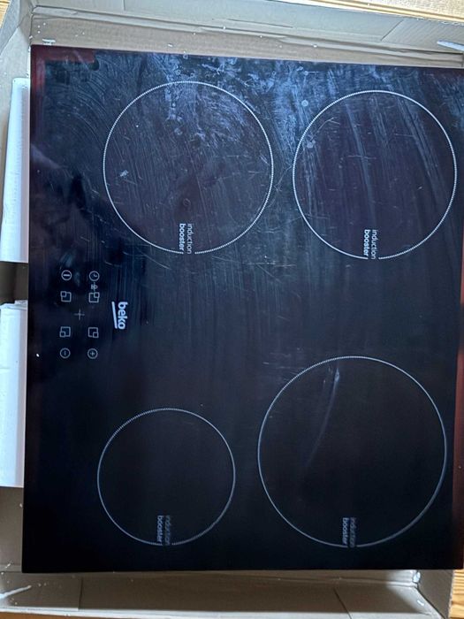 Plita Beko HII64400AT, Inductie, 4 Zone, 60 cm, Sticla neagra