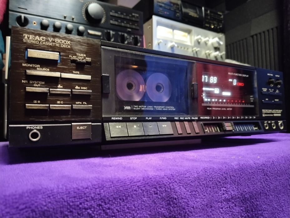 Teac V-800X кассетная дека