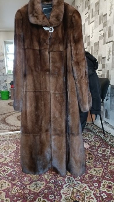 Продам шубу норковая