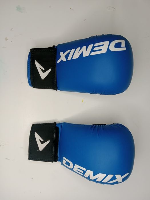Боксерские перчатки DEMIX (синие)