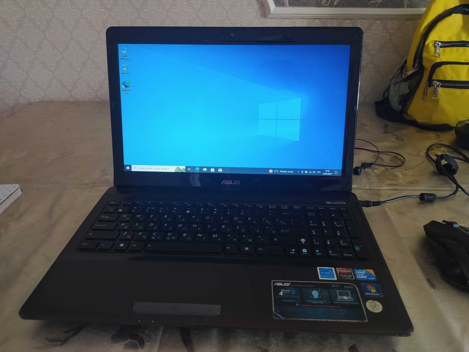 Продам ноутбук ASUS K52JU