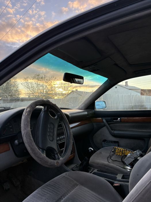 Ауди 100 с4  1991