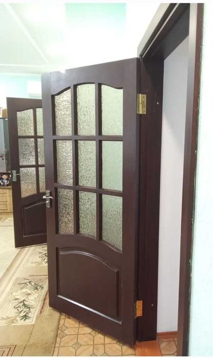 Двери межкомнатные деревянные