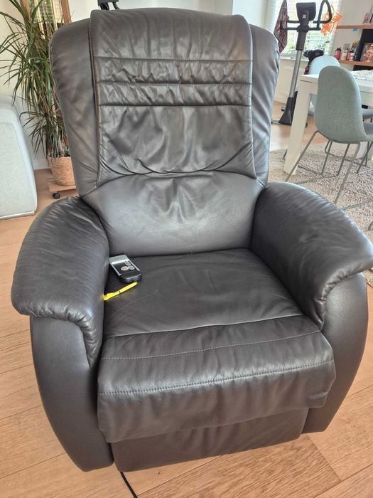 Медицински Електрически Релакс фотьойл HUKLA