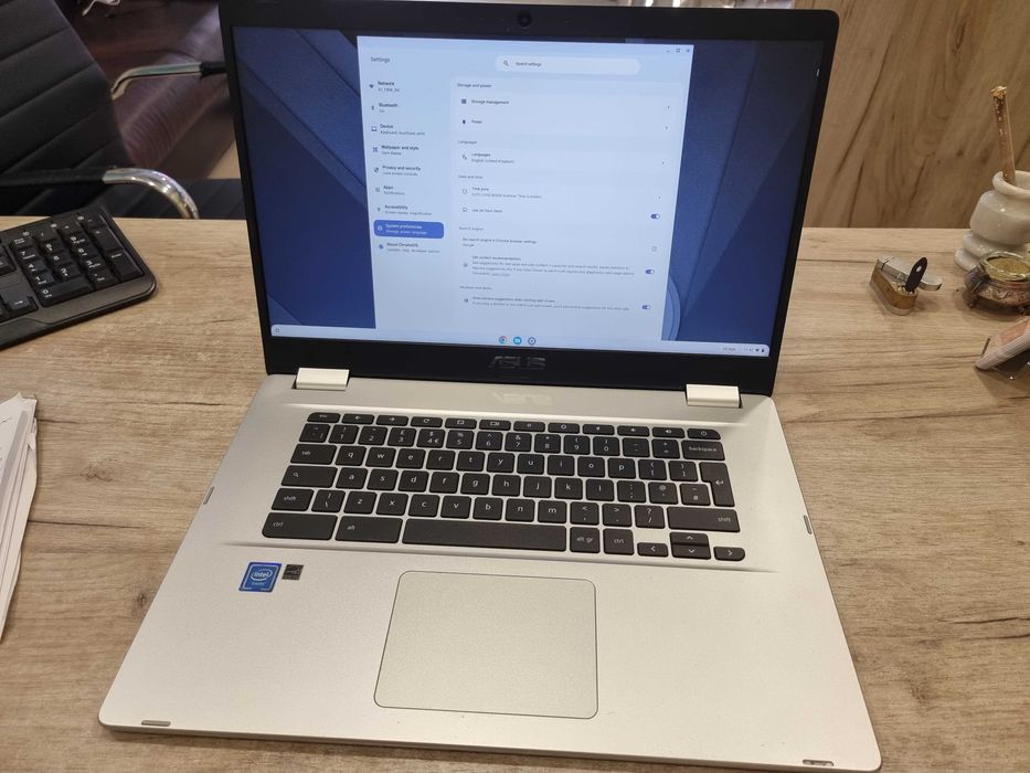Лаптоп ASUS Chromebook C523