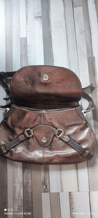 Geanta Aigner, Marc Jacobs, Stella McCartney