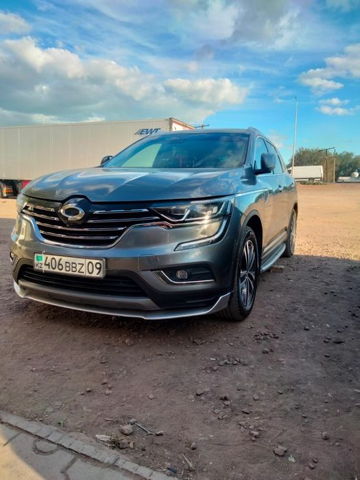 Продам  машину Самсунг QM 6