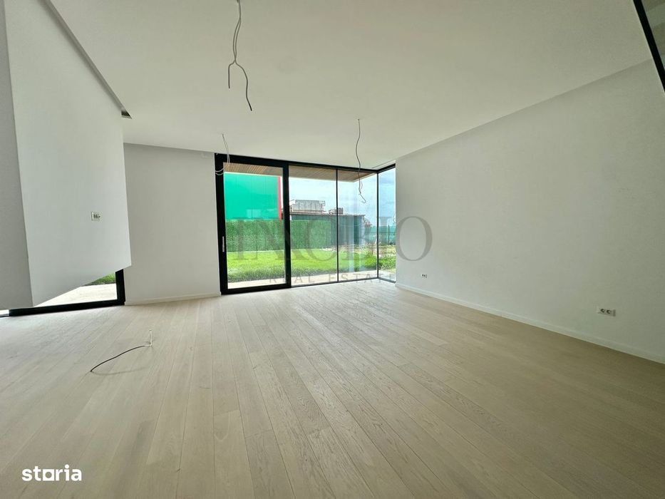 Vila 5 Camere | Rooftop Pool | Smart Home |