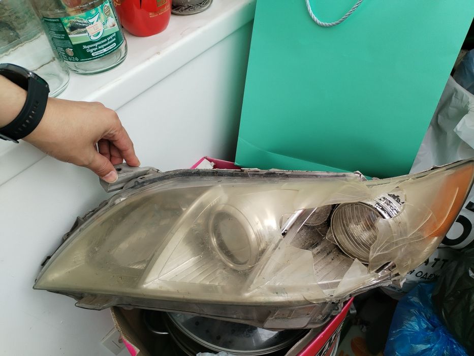 Продам фары Камри 40